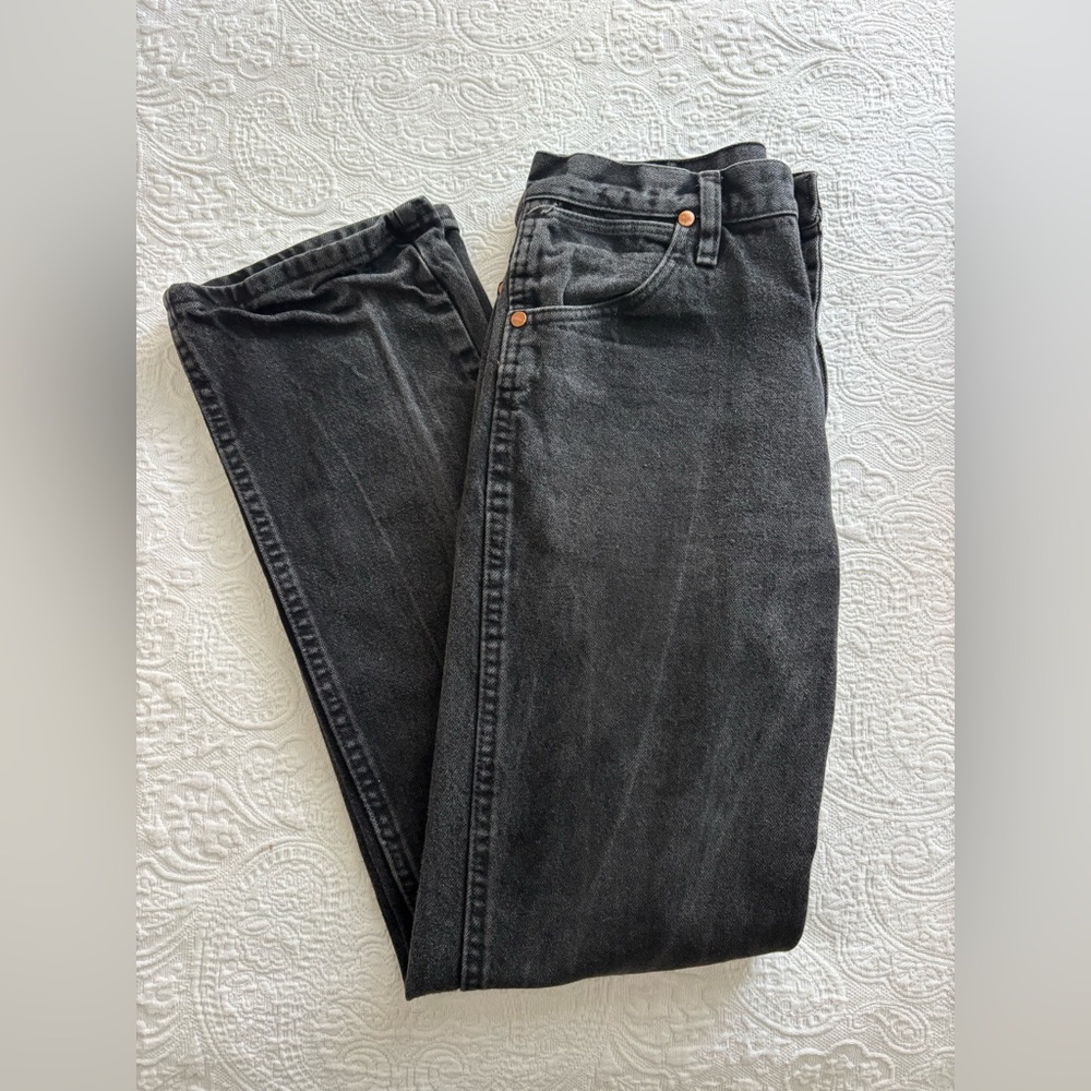 Men’s black wrangler jeans 30x32